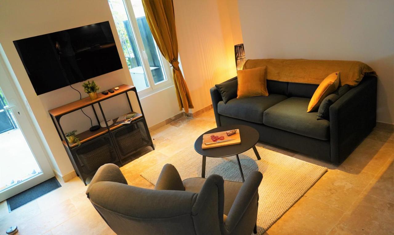 Le Mas Des Glycines Salon-de-Provence Ngoại thất bức ảnh